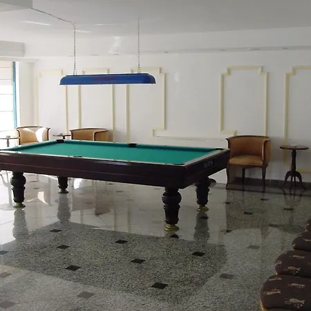 Royal And Casino Λευκωσία