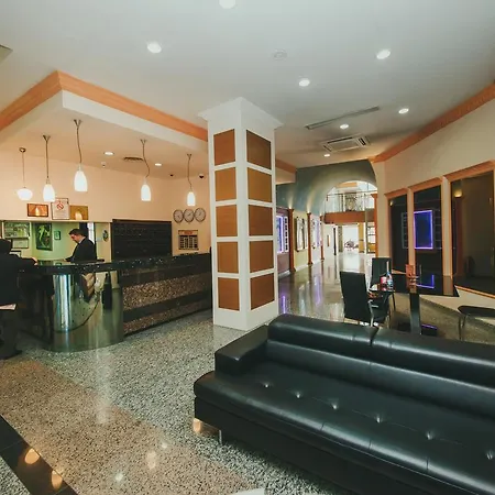 Royal And Casino 4* نيقوسيا