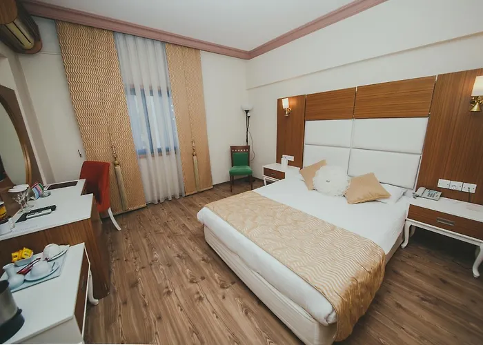 ホテル Royal And Casino 4*