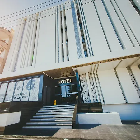 Royal And Casino Hotel 4*