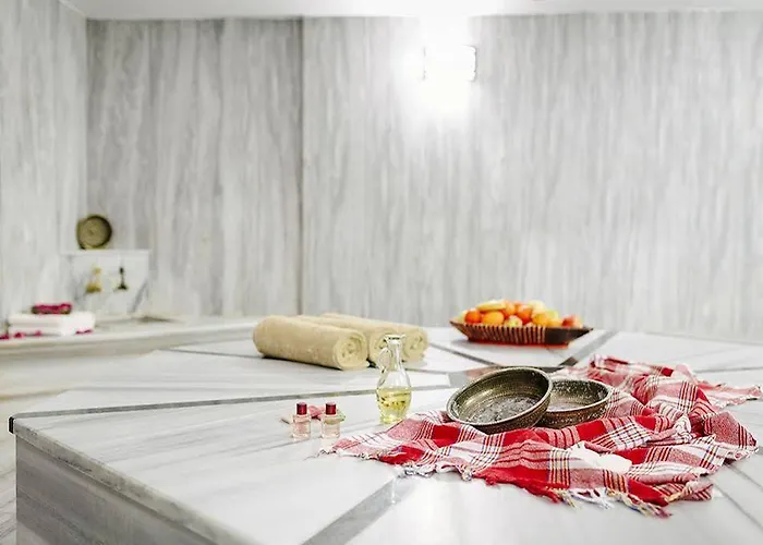 Royal And Casino Otel 4*