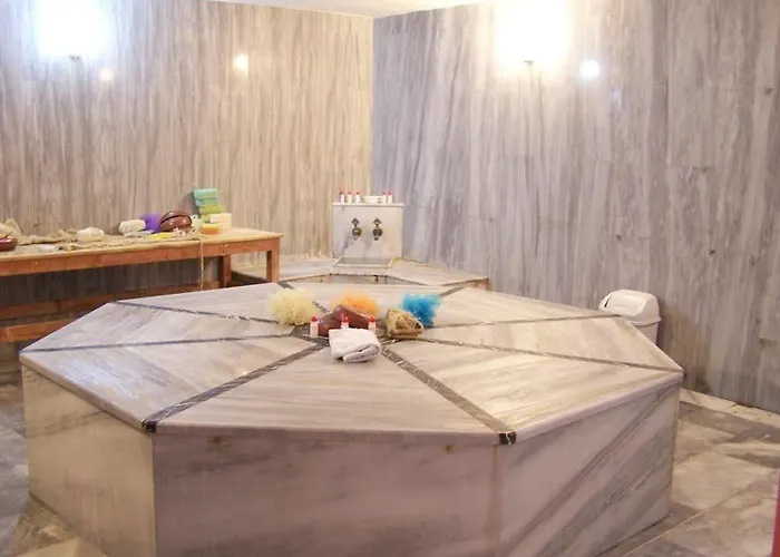 Otel Royal And Casino