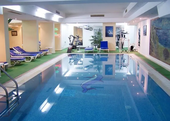 Otel Royal And Casino