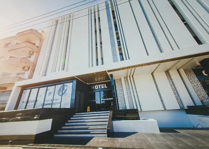 Royal And Casino Otel 4*