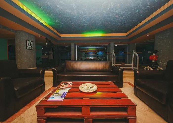 Royal And Casino Otel 4*